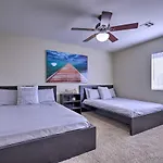 Luxurious Vegas Digs Hot Tub, Bbq, Cabana And More!